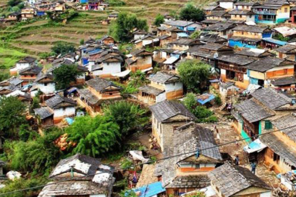 मतदाताको मन जित्ने प्रयासमा म्याग्दीका उम्मेदवार: रोजगारी र प्रविधिका विषय चर्चामा